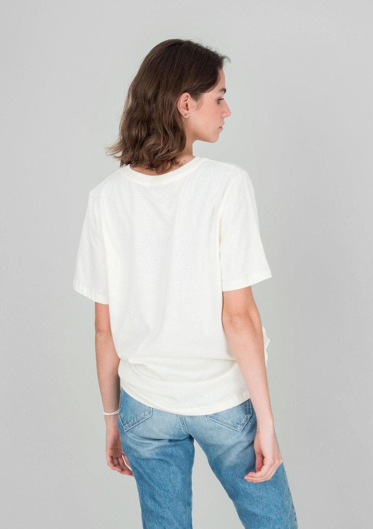 Acapella Ropa Women Graphics Playera Equilibrium