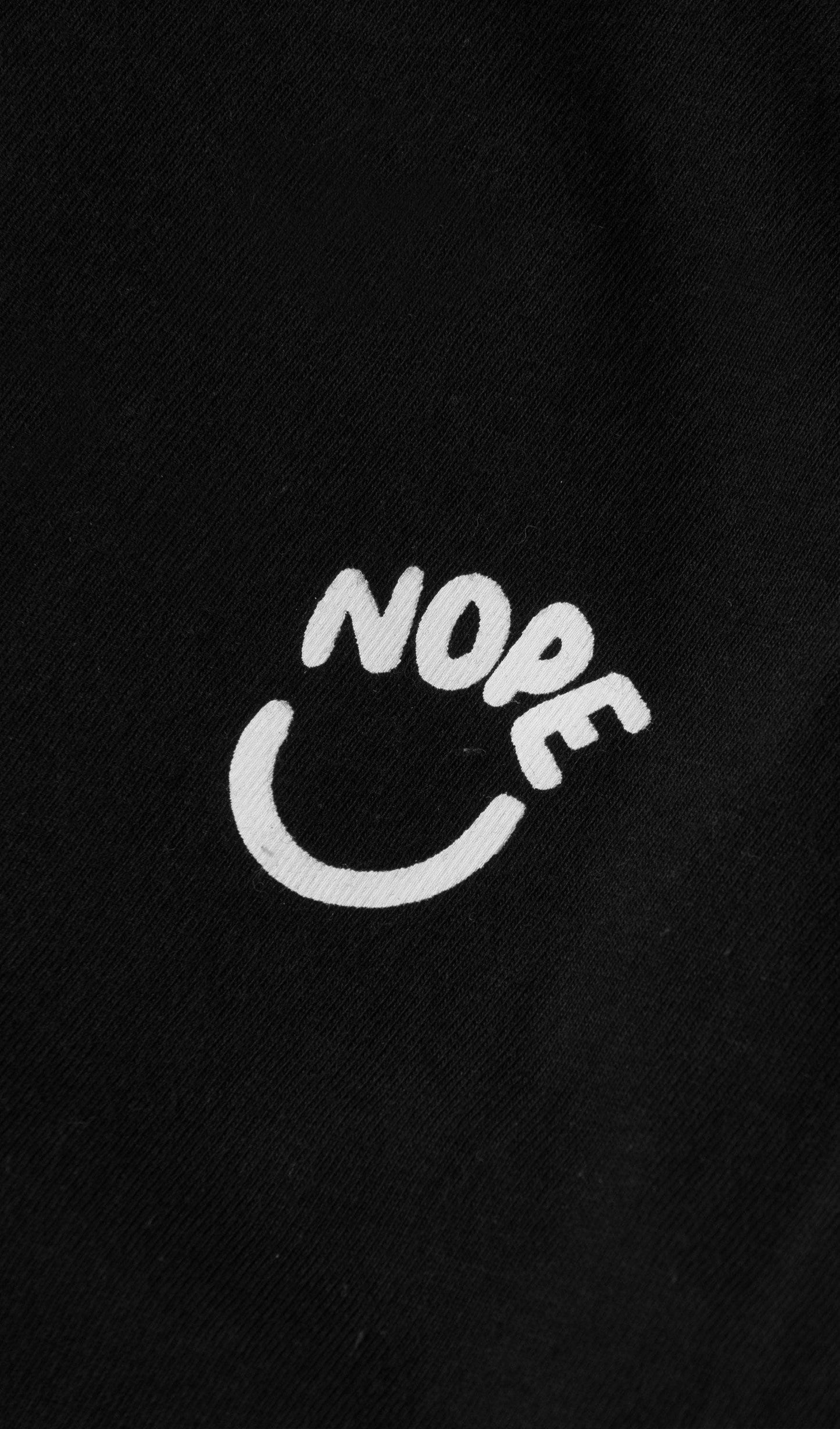 Acapella Ropa Youth Graphics Playera Nope