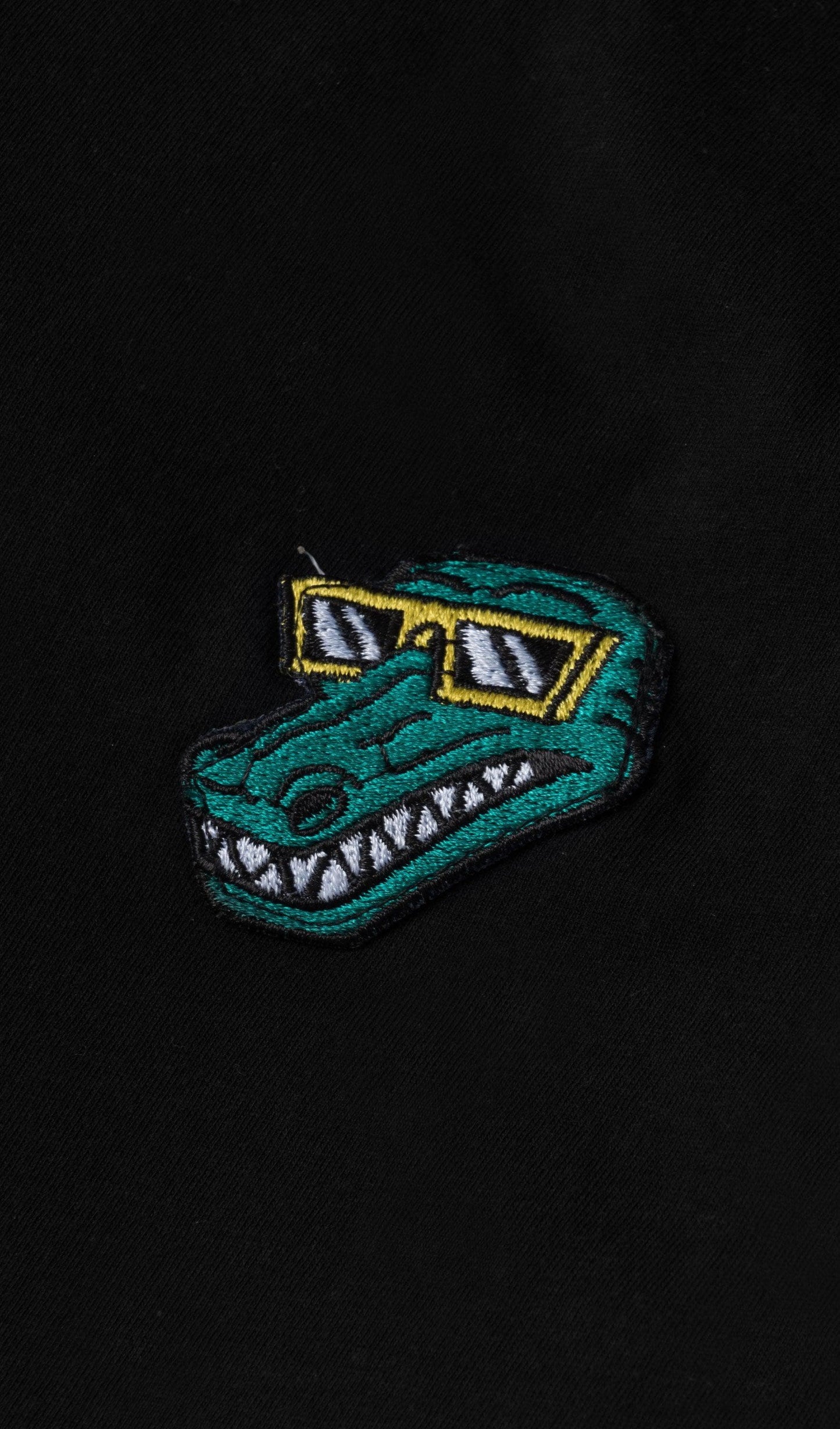 Acapella Ropa Youth Graphics Playera Rock On Patch Youth