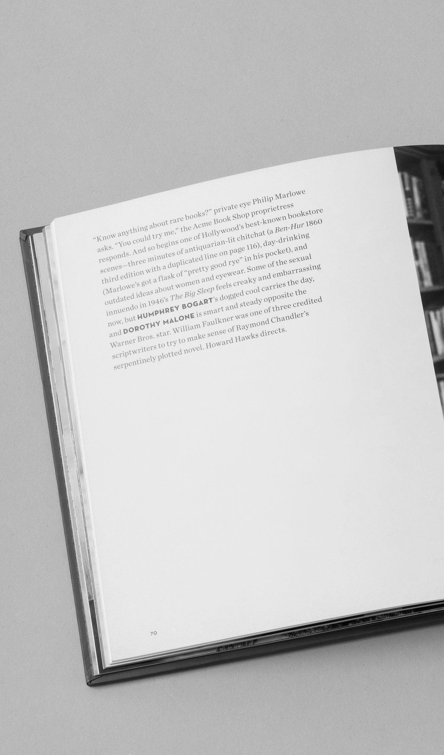 Acapella Ropa Acapella Print Books Libro - The Hollywood Book Club