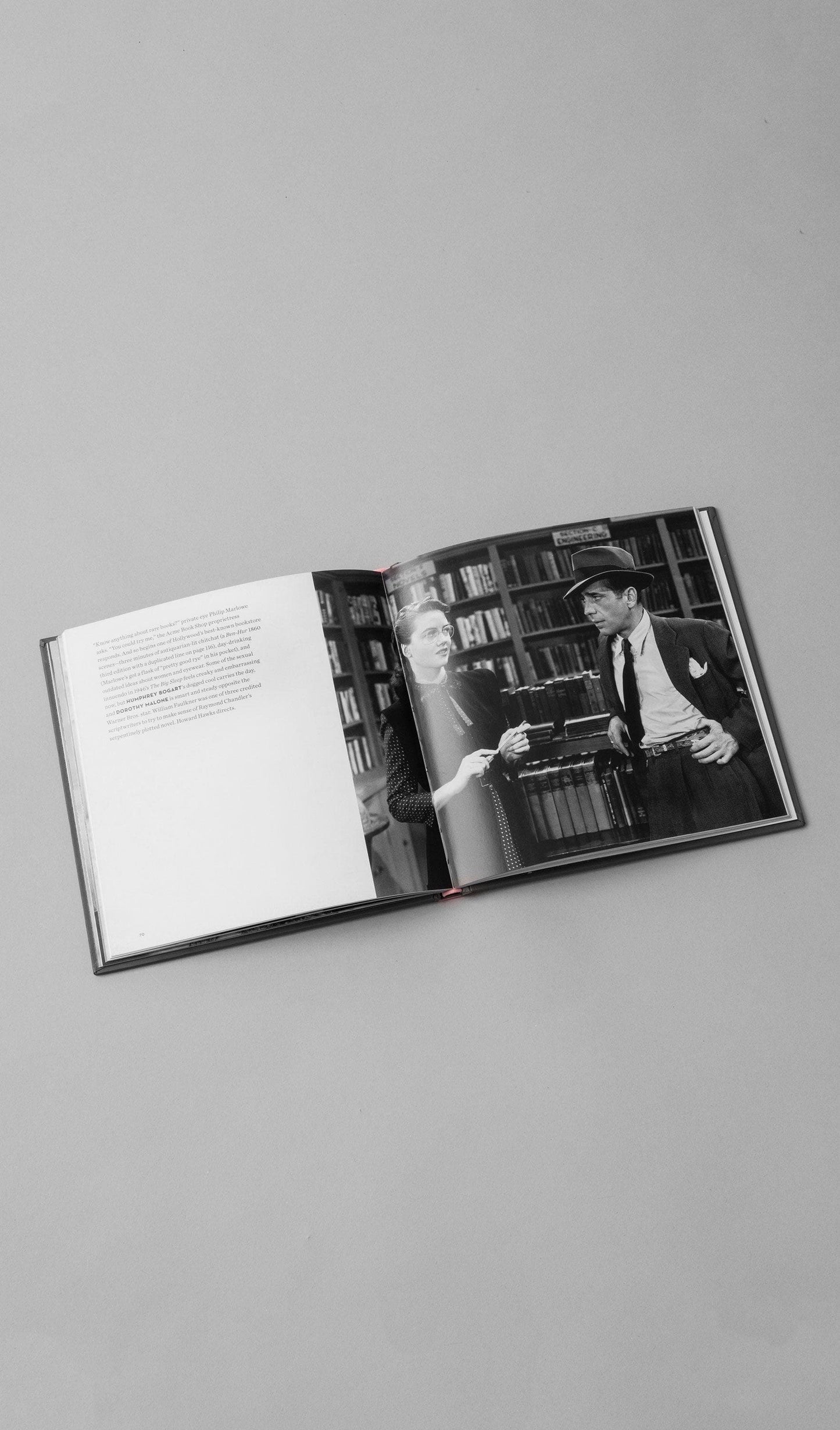 Acapella Ropa Acapella Print Books Libro - The Hollywood Book Club