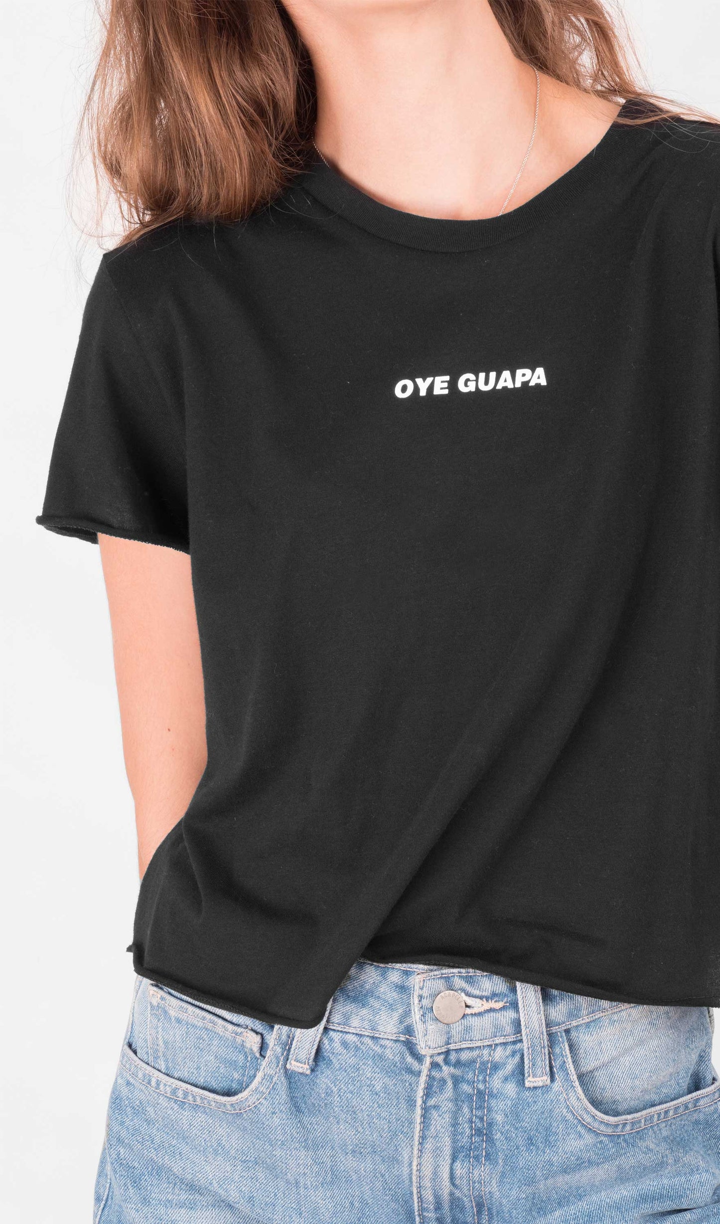 Acapella Ropa Women Graphics Playera Oye Guapa