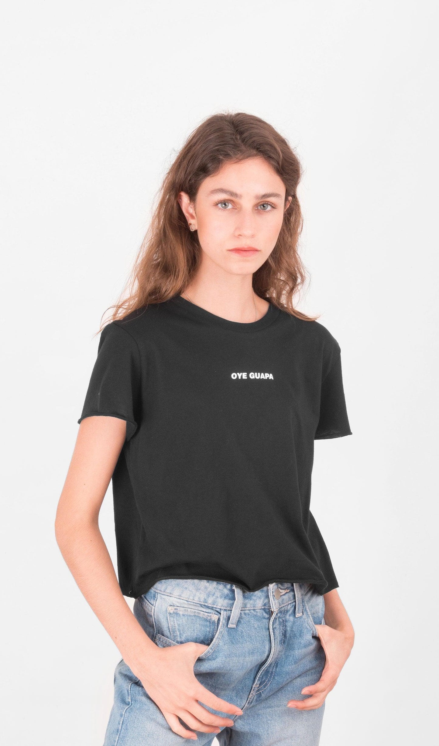Acapella Ropa Women Graphics Playera Oye Guapa