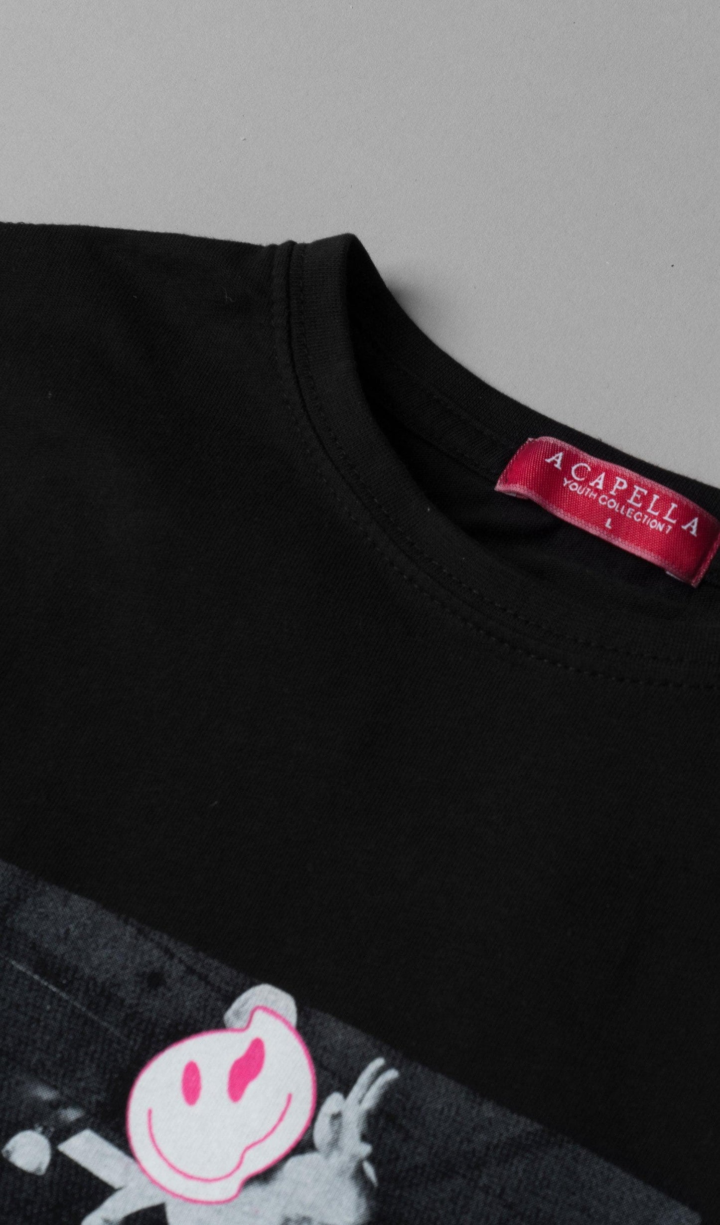 Acapella Ropa Youth Graphics Playera Happy Youth
