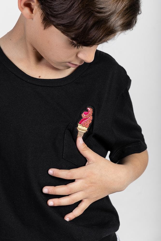 Acapella Ropa Youth Graphics Playera Ice Cream Patch
